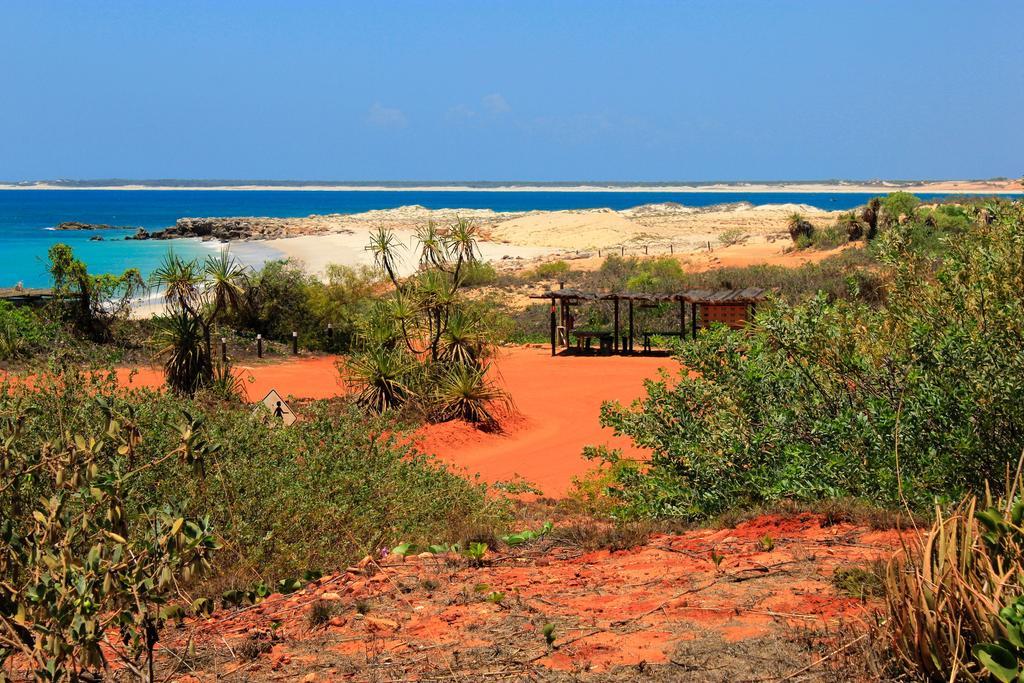 Готель Kooljaman Dampier Peninsula Екстер'єр фото