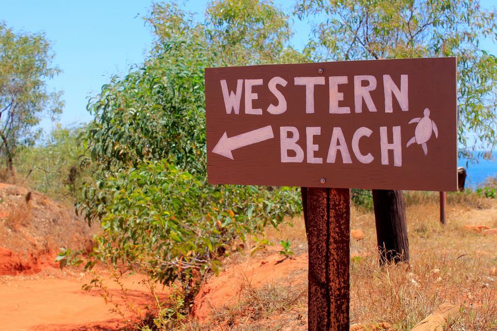 Готель Kooljaman Dampier Peninsula Екстер'єр фото